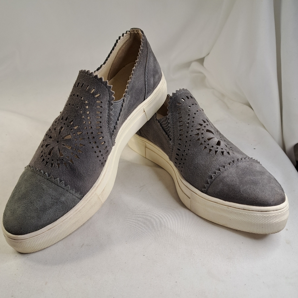 Seychelles Gray Suede Fancy Slip On Sneakers Women's Size 8.5